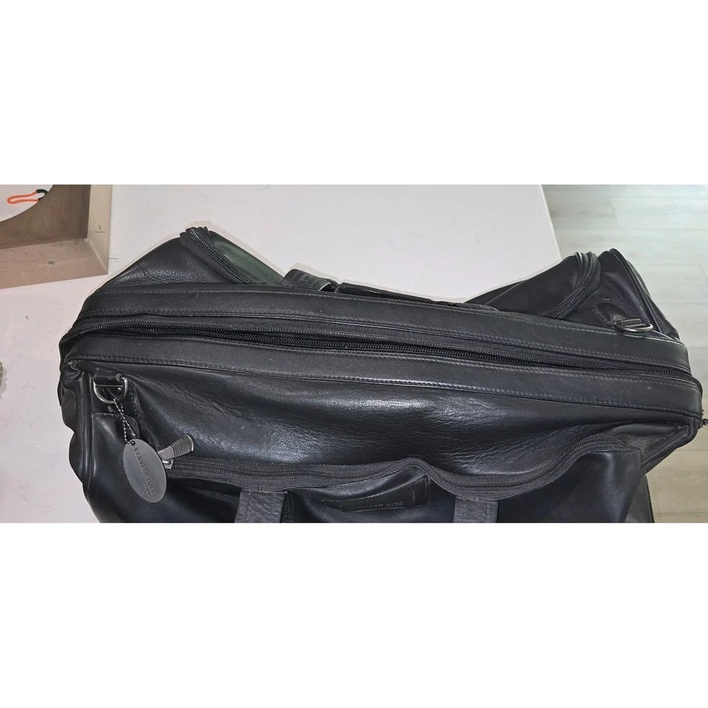 Kenneth Cole New York Black Leather Rolling Duffel Bag Travel Luggage Carry On